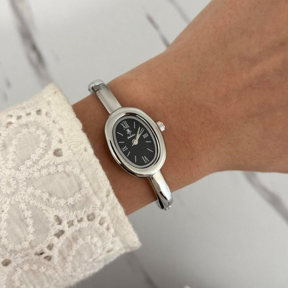 SKU:0067‎ Silver black mini watch silver bracelet + gift box Vintage vibe